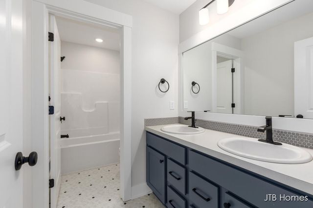 10459 Poppy Lane, Allendale, MI 49401