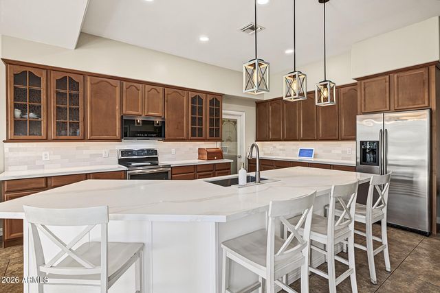 17313 W OCOTILLO Road, Waddell, AZ 85355