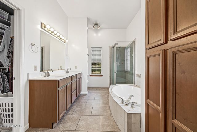 17313 W OCOTILLO Road, Waddell, AZ 85355
