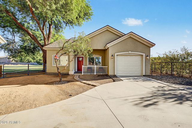 17313 W OCOTILLO Road, Waddell, AZ 85355