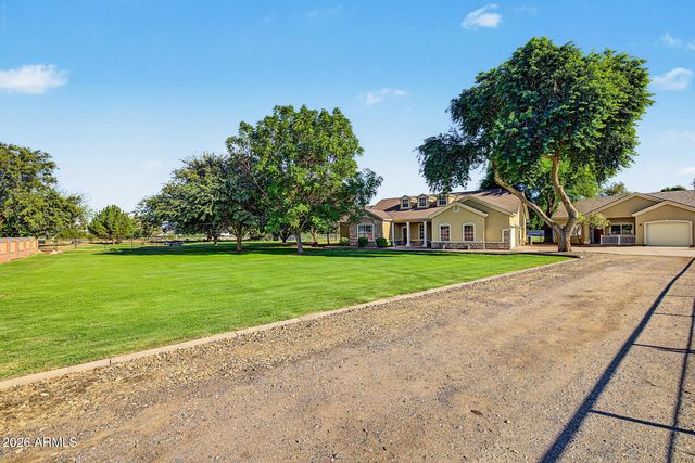 17313 W OCOTILLO Road, Waddell, AZ 85355
