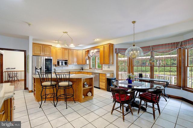 7421 STONE CT, Saint Leonard, MD 20685