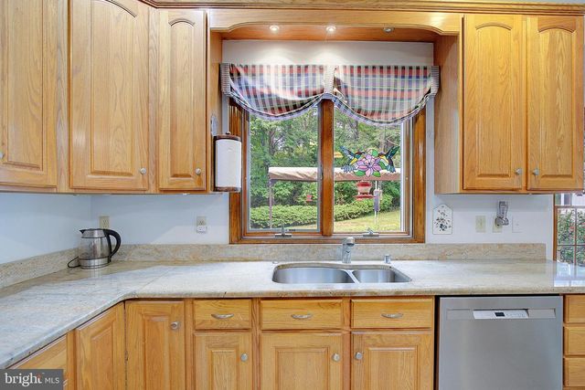 7421 STONE CT, Saint Leonard, MD 20685