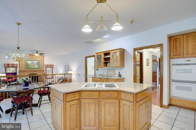 7421 STONE CT, Saint Leonard, MD 20685