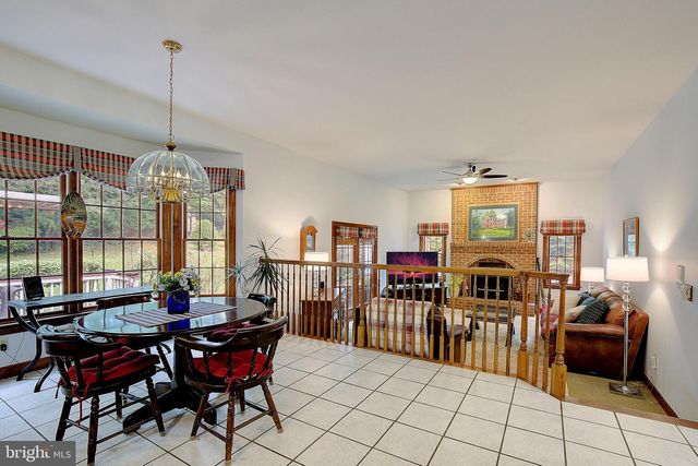 7421 STONE CT, Saint Leonard, MD 20685