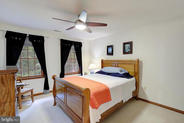7421 STONE CT, Saint Leonard, MD 20685