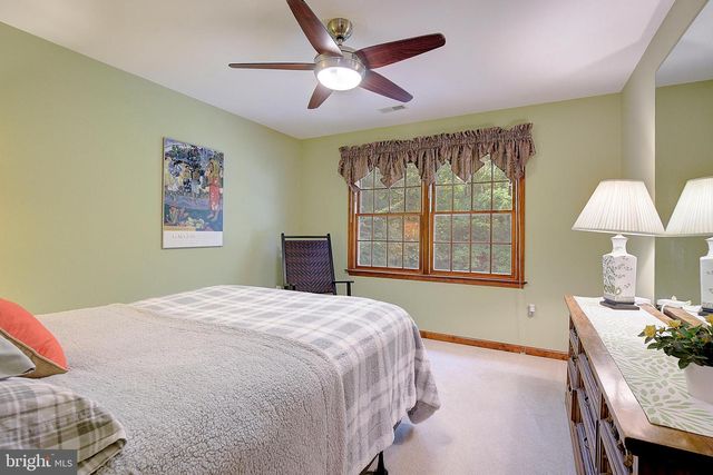7421 STONE CT, Saint Leonard, MD 20685