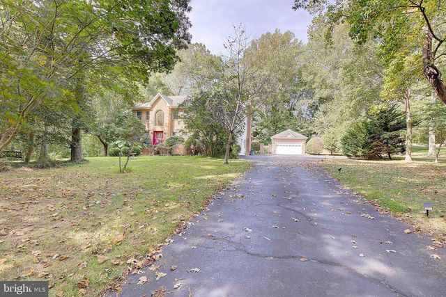 7421 STONE CT, Saint Leonard, MD 20685