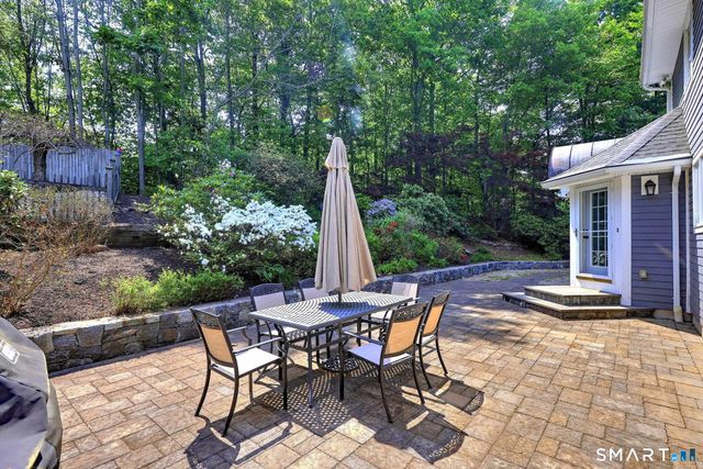 60 West Meadow Road, Hamden, CT 06518