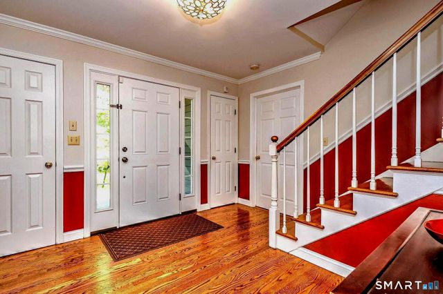 60 West Meadow Road, Hamden, CT 06518