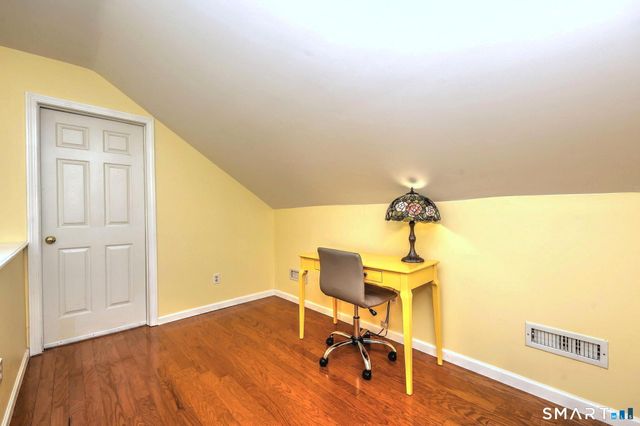 60 West Meadow Road, Hamden, CT 06518