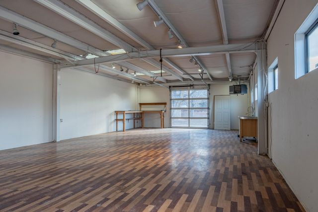 929 Stuart Road NW, Albuquerque, NM 87114