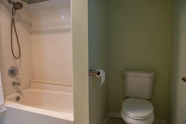 929 Stuart Road NW, Albuquerque, NM 87114