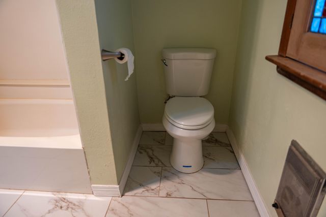 929 Stuart Road NW, Albuquerque, NM 87114