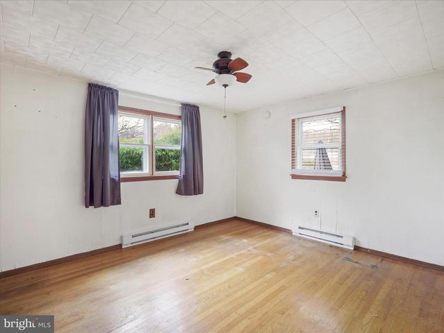 11362 ORCHARD ROAD RD, Waynesboro, PA 17268