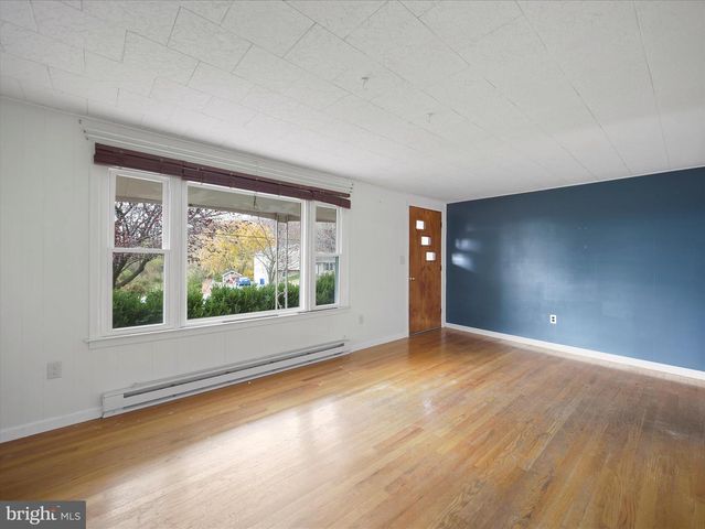 11362 ORCHARD ROAD RD, Waynesboro, PA 17268