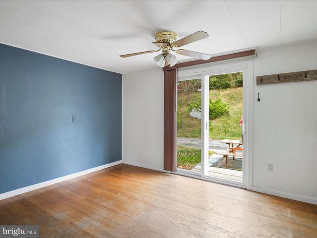 11362 ORCHARD ROAD RD, Waynesboro, PA 17268