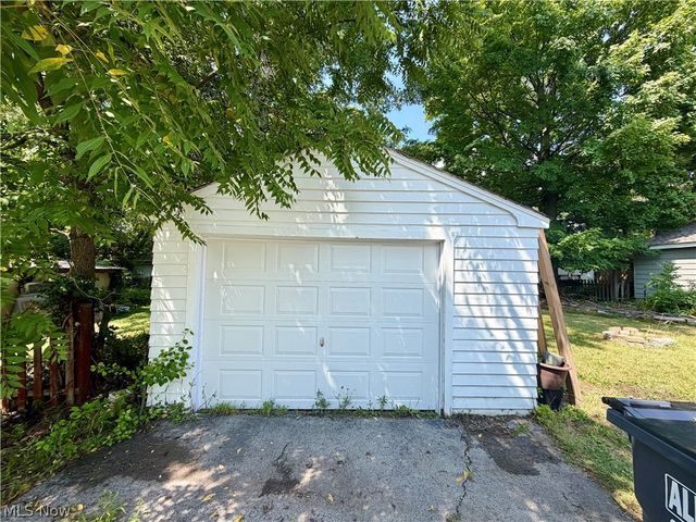 116 Terrace Drive, Youngstown, OH 44512