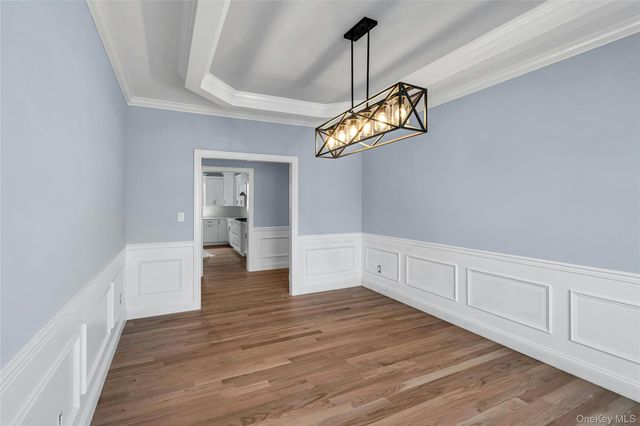 68 Caroline Street, Bethpage, NY 11714