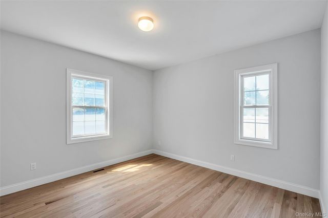 68 Caroline Street, Bethpage, NY 11714