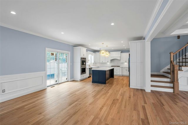 68 Caroline Street, Bethpage, NY 11714