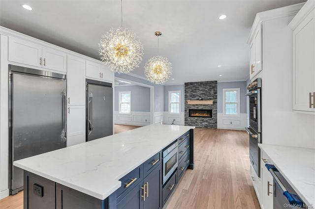 68 Caroline Street, Bethpage, NY 11714