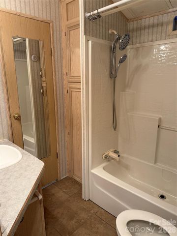 128 Indian Harbor Trail E147, Mount Gilead, NC 27306