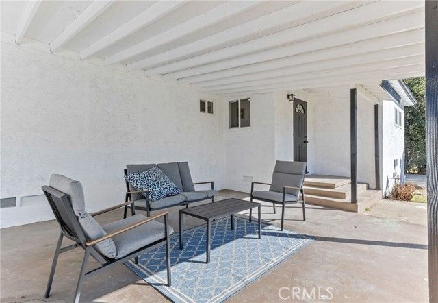 268 W Willow, Pomona, CA 91768