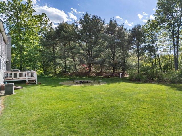 7 Westminster Lane, Auburn, NH 03032