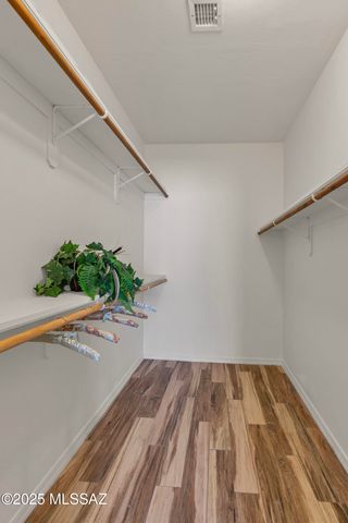 2833 S Full Moon Drive, Tucson, AZ 85713