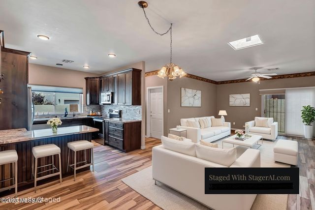 2833 S Full Moon Drive, Tucson, AZ 85713