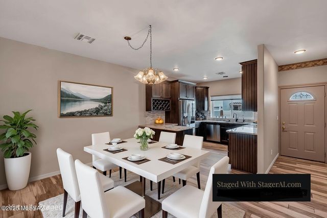 2833 S Full Moon Drive, Tucson, AZ 85713