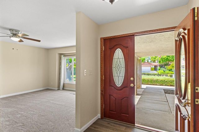 940 Constitution Way, Tracy, CA 95376