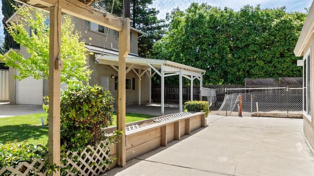 940 Constitution Way, Tracy, CA 95376