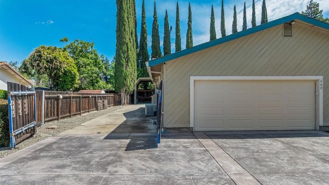 940 Constitution Way, Tracy, CA 95376