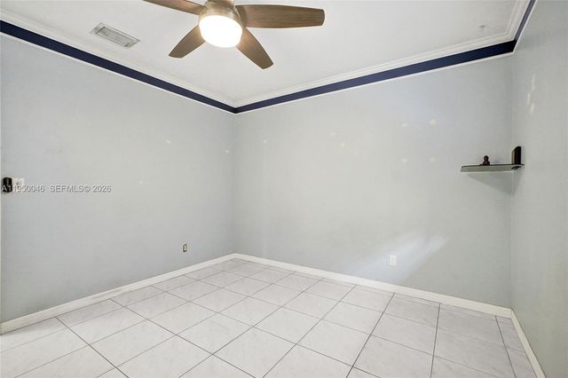 21120 NE 24th Ct, Miami, FL 33180