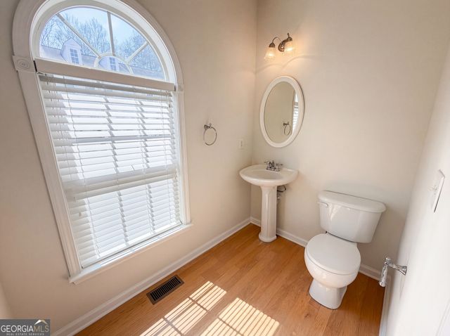 3366 Lathenview Court, Alpharetta, GA 30004