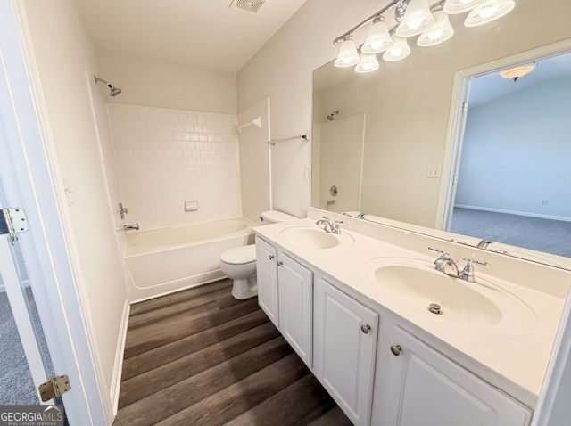 3366 Lathenview Court, Alpharetta, GA 30004