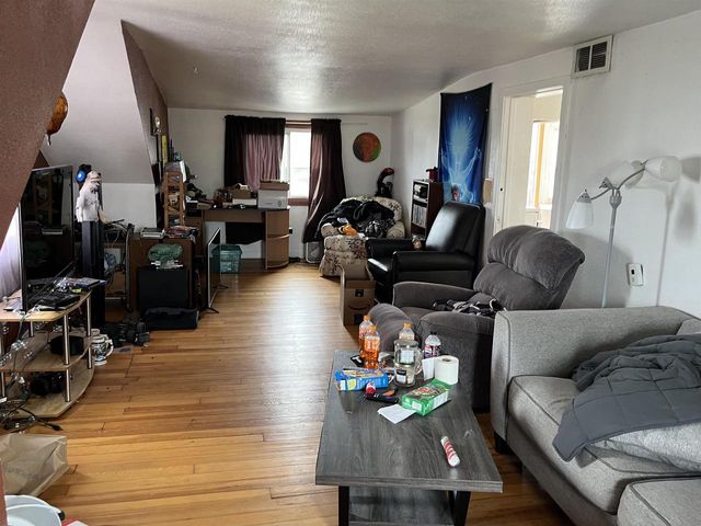 1522 MONROE STREET, Two Rivers, WI 54241