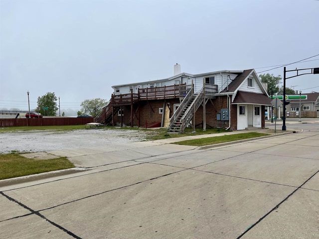 1522 MONROE STREET, Two Rivers, WI 54241