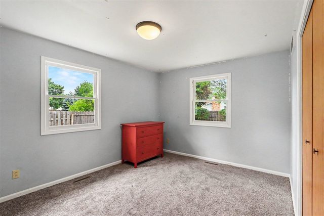 7611 Thrasher Lane, Kalamazoo, MI 49009