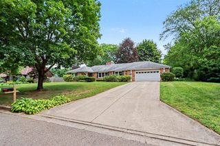 7611 Thrasher Lane, Kalamazoo, MI 49009