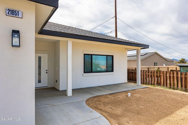 21651 Karen Place, California City, CA 93505