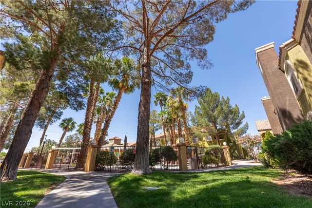 7950 West Flamingo Road 2171, Las Vegas, NV 89147