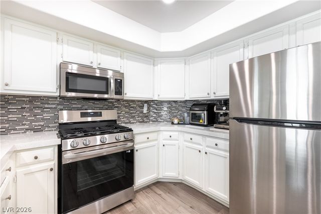 7950 West Flamingo Road 2171, Las Vegas, NV 89147