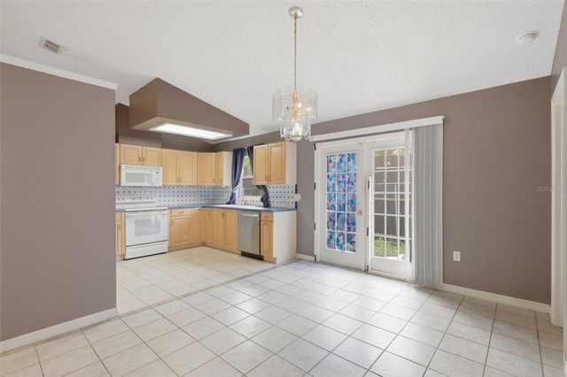 315 WALNUT AVENUE, Orange City, FL 32763