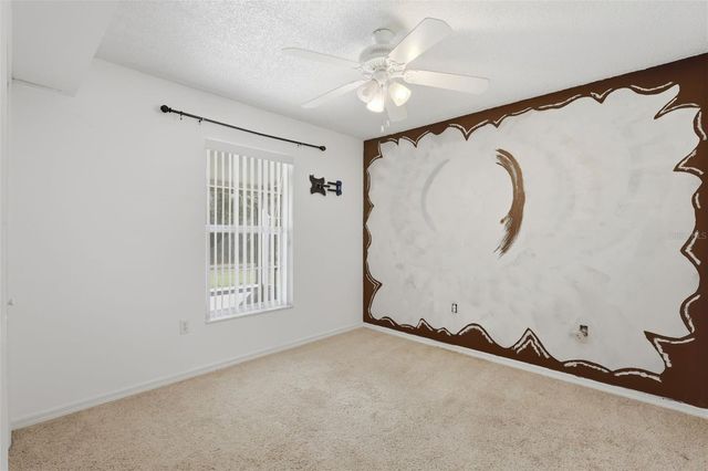 315 WALNUT AVENUE, Orange City, FL 32763