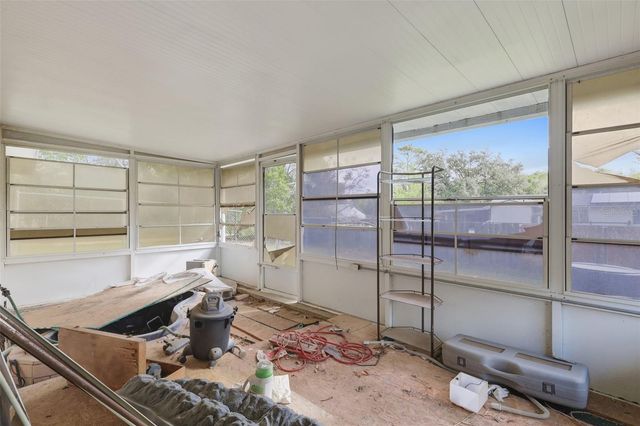 315 WALNUT AVENUE, Orange City, FL 32763