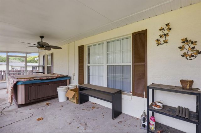 315 WALNUT AVENUE, Orange City, FL 32763