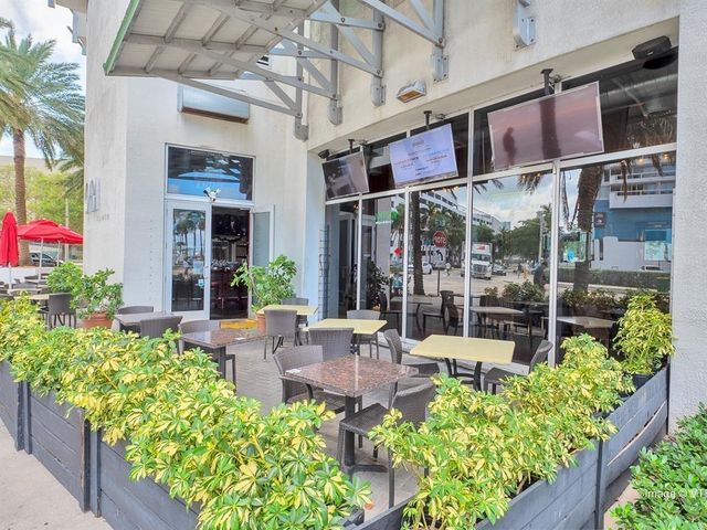 1750 N Bayshore Dr 2403, Miami, FL 33132